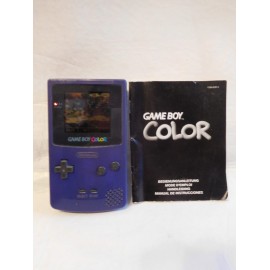 Consola Game Boy color en color morado con instrucciones