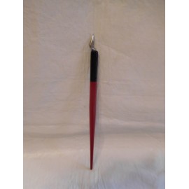 Antiguo portaplumas en madera con plumín. Años 50.