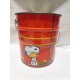 Bonita papelera de Snoopy antigua. Metálica con asa.