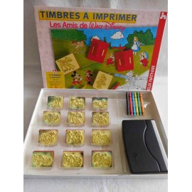Juego de timbres para estampar con tinta de Disney. Nathan.