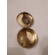 Pastillero en plata con marca-sello de joyero en base. Precioso. 5 cm diámetro. Elegante.