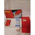 Antiguo juego de Bingo de Borras con fichas talladas en madera y soporte en plástico. 50 cartones.
