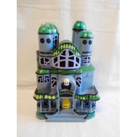 Casa fantasma de Famosa del fantasma Casper castillo fantasmagorico muy bonito.  Con contenido.