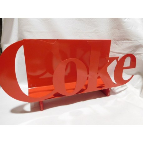 Precioso revistero Coke Coca Cola años 80 con letras recortadas en metal