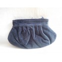 Neceser o bolso de mano en azul terciopelo de Issey Miyake and Jean Paul Gaultier. Nuevo
