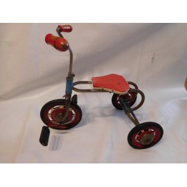 Antiguo triciclo años 40-50. Original. Fabricación Española.