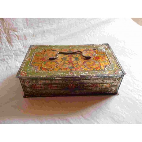 Caja metálica art déco de Chocolates y Cafés La Cubana. Sebastián Nicolas. Badajoz. Años 20.