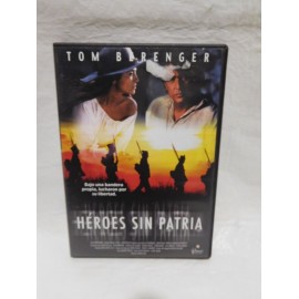 DVD Heroes sin patria. Año 1999. Belica.