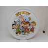 Lata de galletas de Snoopy, Carlitos y sus amigos.