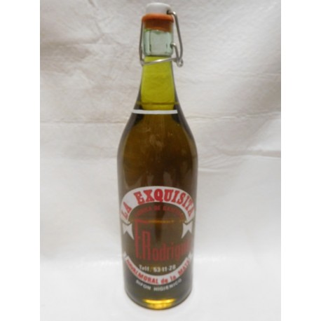 Botella de Gaseosa La Exquisita. Años 60. F Rodriguez. Navalmoral de la Mata.
