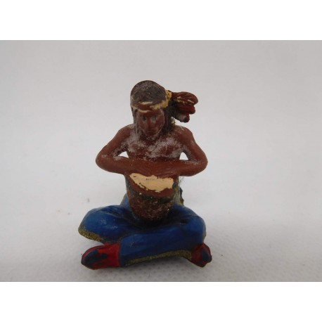 Figura indio con tambor. Goma. Años 50. Fabricado por gama. Ref 35