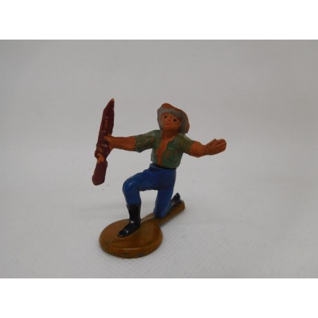 Figura vaquero arrodillado. Goma. Años 50. Fabricado por gama. Ref 25.