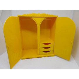 Armario con cajoncitos y perchas de Barriguitas, el primero que sac&oacute; Famosa Ref 2