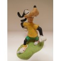 Figura PVC de Goofy corredor con base grande. Comics Spain. Años 80.