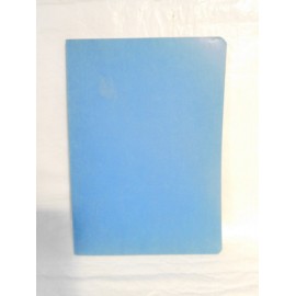 Cuaderno liso color azul. Grapa.  Años 70-80.