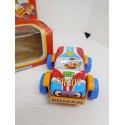 Coche hojalata y plástico baby car. Fabricado por Roman. Años 80.