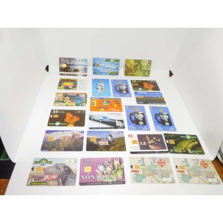 Lote de 19 tarjetas telefónicas la mayoría de España