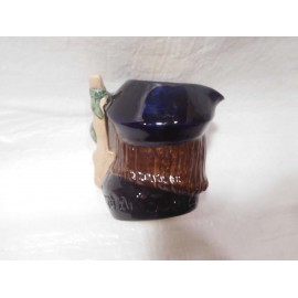 Jarra de cerámica inglesa. Scaramouche. 1961. Royal Doulton and Co. Ed. limitada. 6561. Una joya