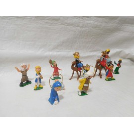 Figuras de bel&eacute;n Mirete en miniatura. A&ntilde;os 60. Completo a falta del ni&ntilde;o Jes&uacute;s.