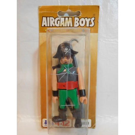 Antiguo muñeco blister airgam boys airgamboys pirata Capitan Blood ref 09100.