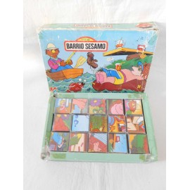 Caja de cubos puzzle de Barrio Sesamo. Años 80. Dalmau Carles Pla.