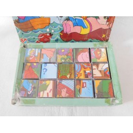 Caja de cubos puzzle de Barrio Sesamo. Años 80. Dalmau Carles Pla.