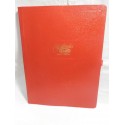 Carpeta Saro modelo 30. En color rojo bermellón. Un clásico de los 80-90.