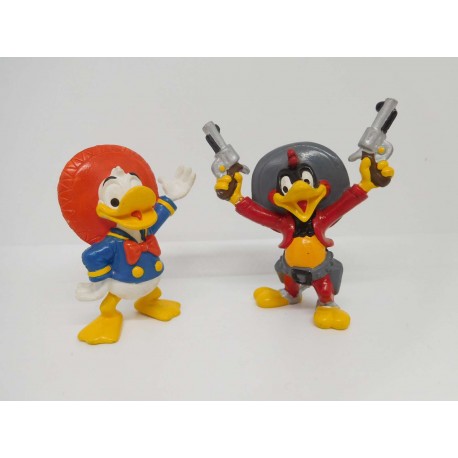 Figuras pvc Los Tres Caballeros. Donald y Pancho Pistolas. Marcados Comics Spain. Años 80.