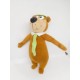 Bonito peluche de Yogi de Hanna Barbera.