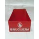 Caja expositor de Bruguera, en plastico rojo y logotipo del gato. Años 70-80. Publicidad.