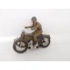 Figura soldado español España motorizado del ejercito de Tierra. Soldado con moto.