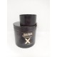 Brazalete con colgante de Jean Paul Gaultier en caja. Nuevo.