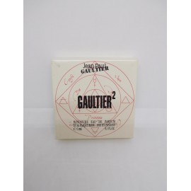 Miniatura EDP Gaultier 2 imantado con colgante y caja original. Raro.