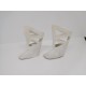 Par de botas blancas troqueladas de Nancy. Años 70. Conjunto minishort. Originales.